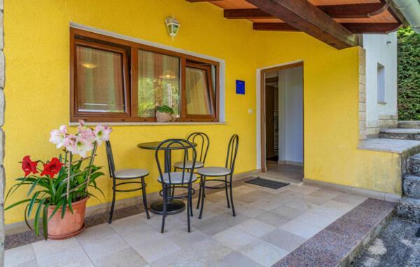Apartmani Antonio Мотовун Экстерьер фото
